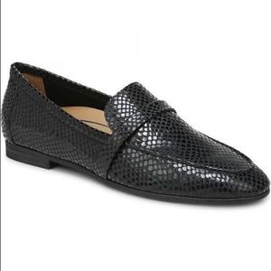Vionic Zara lizard shoes 8.5 black
